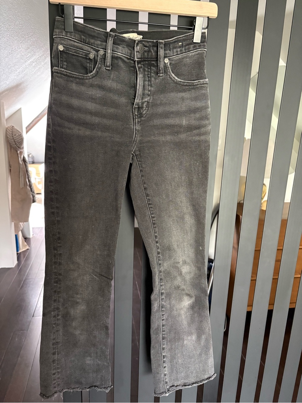 Madewell Kickout Jeans in Washed Black